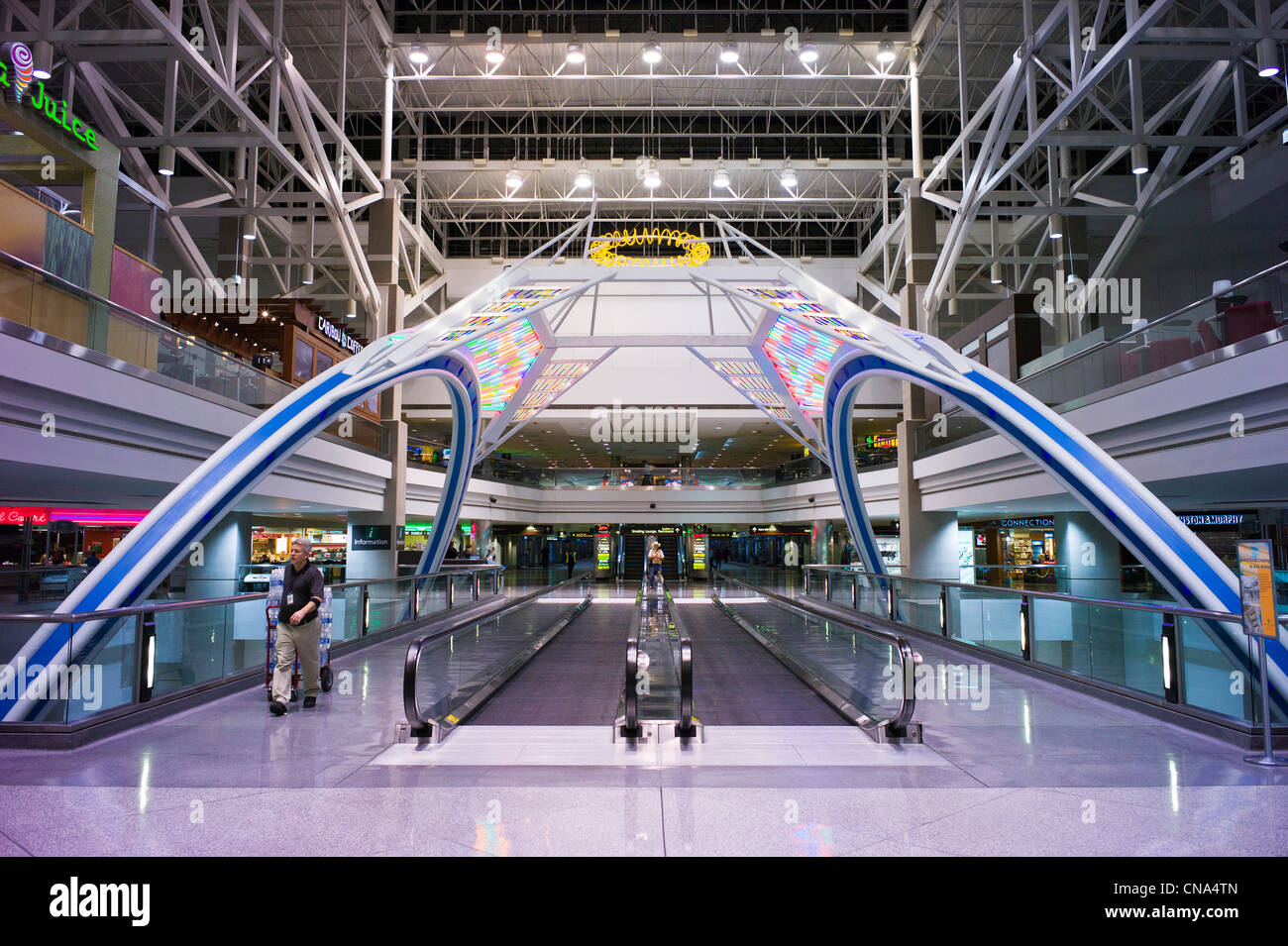 Vue de l'intérieur de l'Aéroport International de Denver, Denver, Colorado, USA Banque D'Images