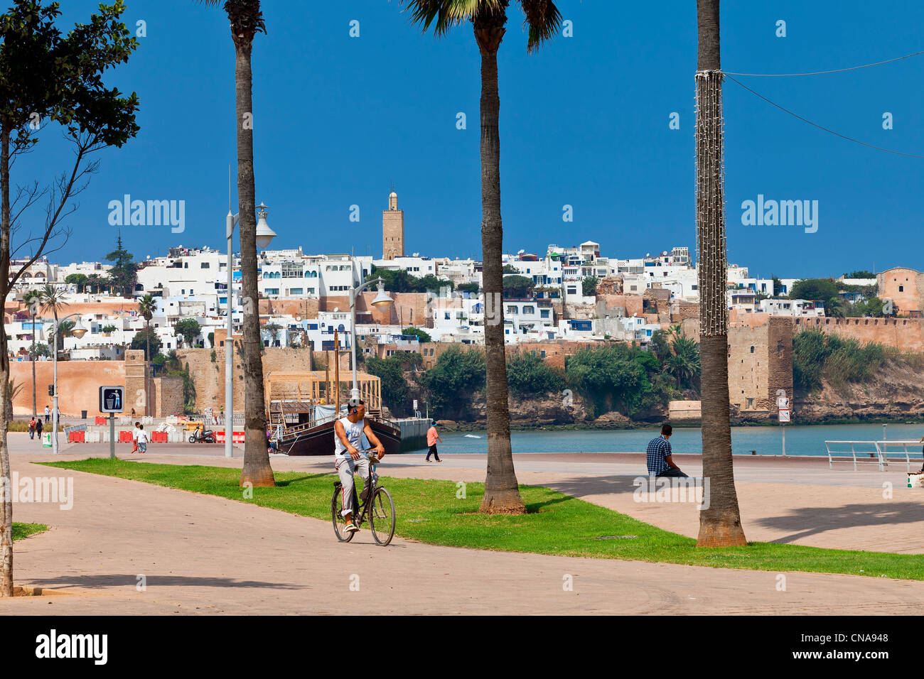 Maroc, Rabat, la construction sur les rives de la Bouregreg Banque D'Images