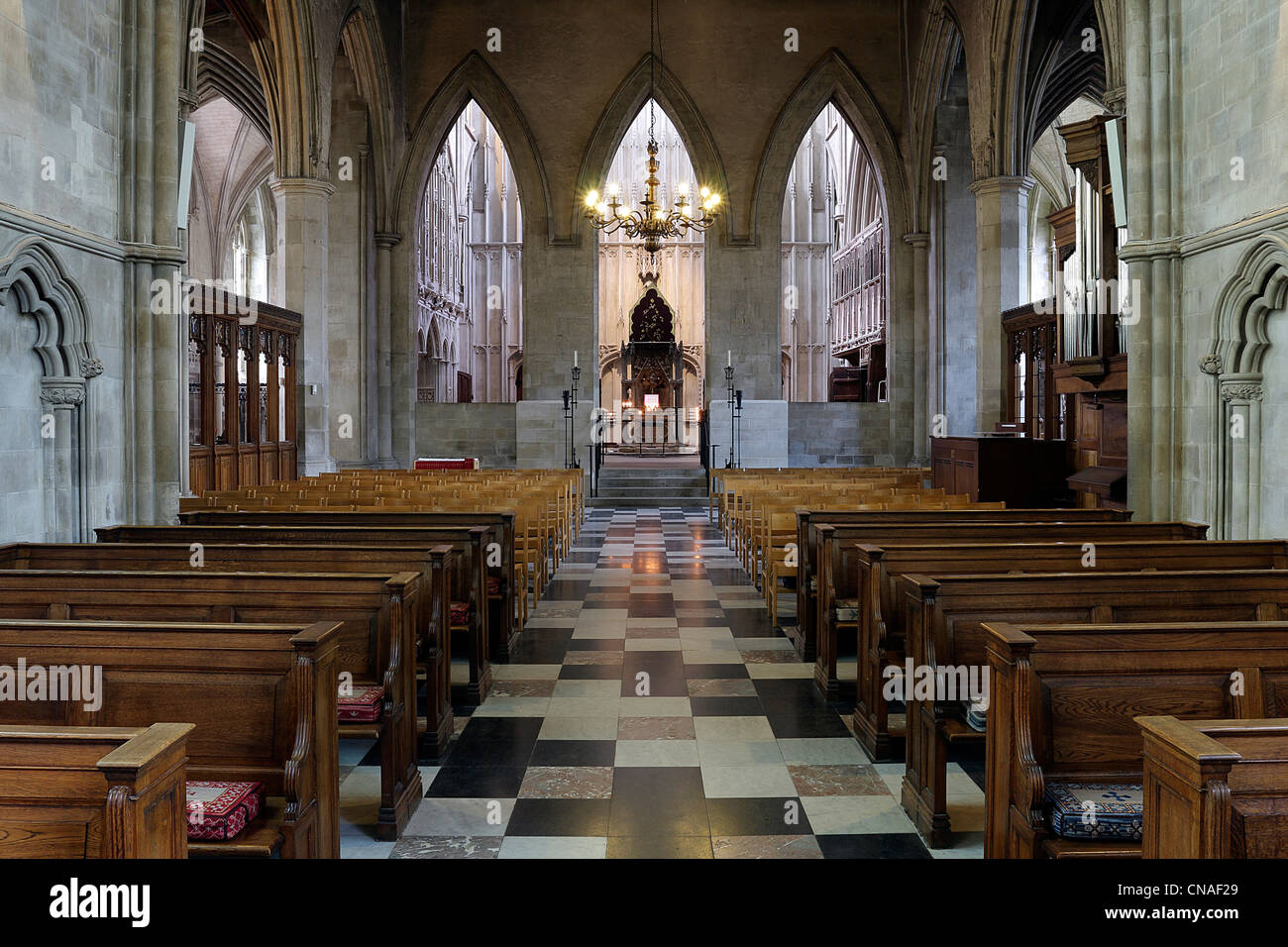 Une vue sur le Sanctuaire de St Alban à St Alban's Cathedral,vue de la Dame de la chapelle. Banque D'Images