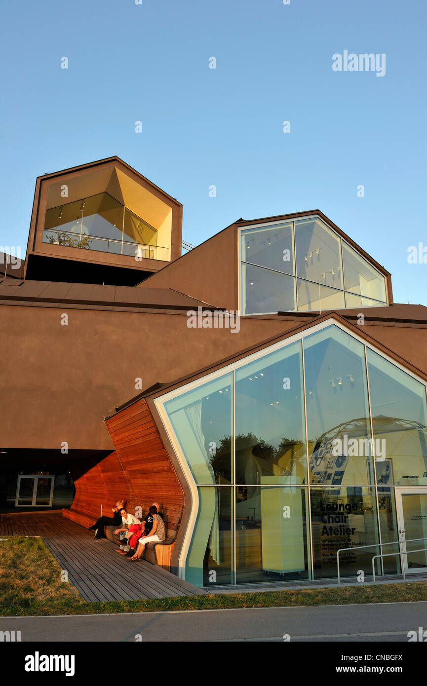 Allemagne, Baden Wuerttemberg, Weil am Rhein, Vitra maison, 17 maisons entassées par les architectes Herzog et de Meuron Banque D'Images