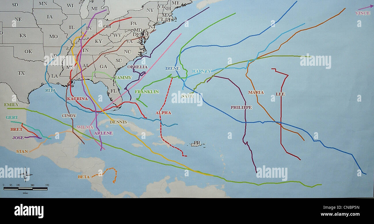 Washington, DC, le 1 décembre 2005 -- La saison des ouragans dans l'Atlantique 2005 fermé avec un nombre record de tempêtes. Banque D'Images Washington, DC, le 1 décembre 2005 -- La saison des ouragans dans l'Atlantique 2005 fermé avec un nombre record de tempêtes. Banque D'Images