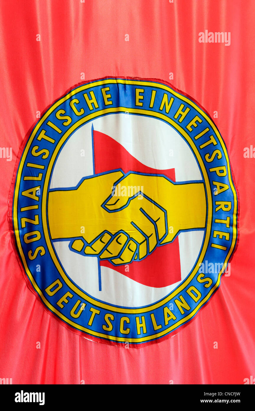 L'emblème de l'Allemagne de l'est parti au pouvoir, le SED Banque D'Images