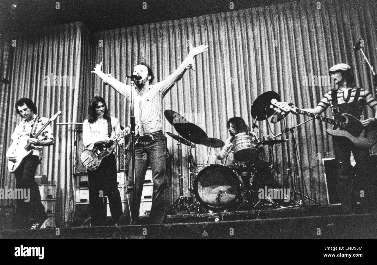 Les voitures de course photos promotionnelles de groupe rock gallois sur 1975 Banque D'Images