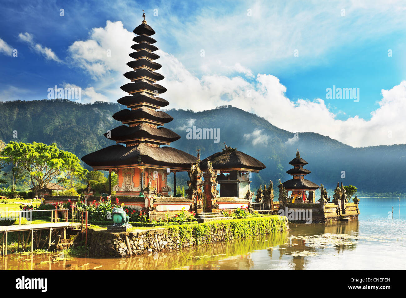 Pura Ulun Danu temple sur un Lac Beratan. Bali Banque D'Images