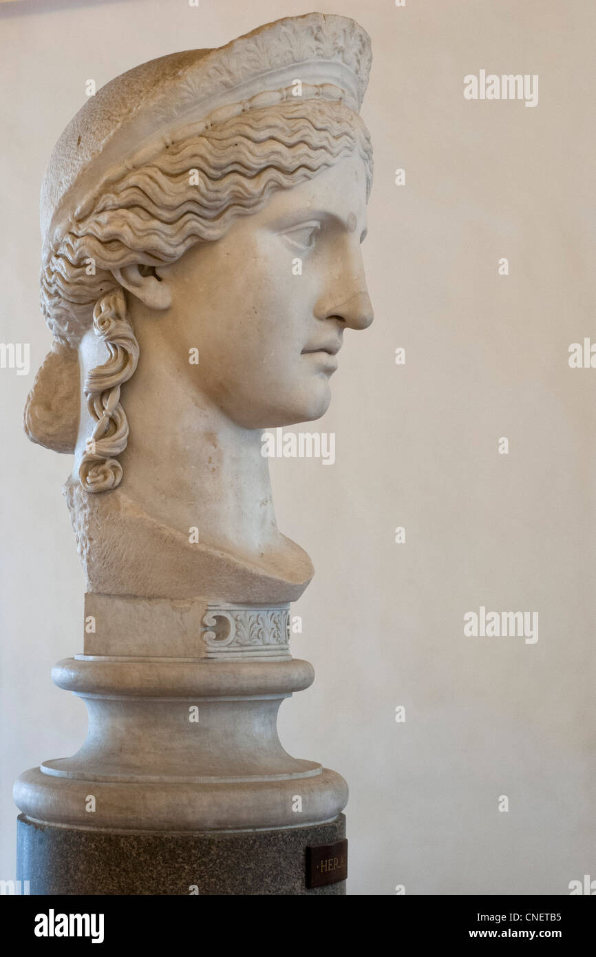 Rome. L'Italie. Museo Nazionale Romano. Palazzo Altemps. Tête colossale de Juno, Boncompagni Ludovisi Collection. Banque D'Images