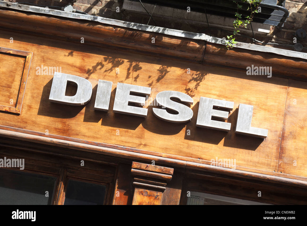 Boutique Diesel signe, Londres, Angleterre Banque D'Images