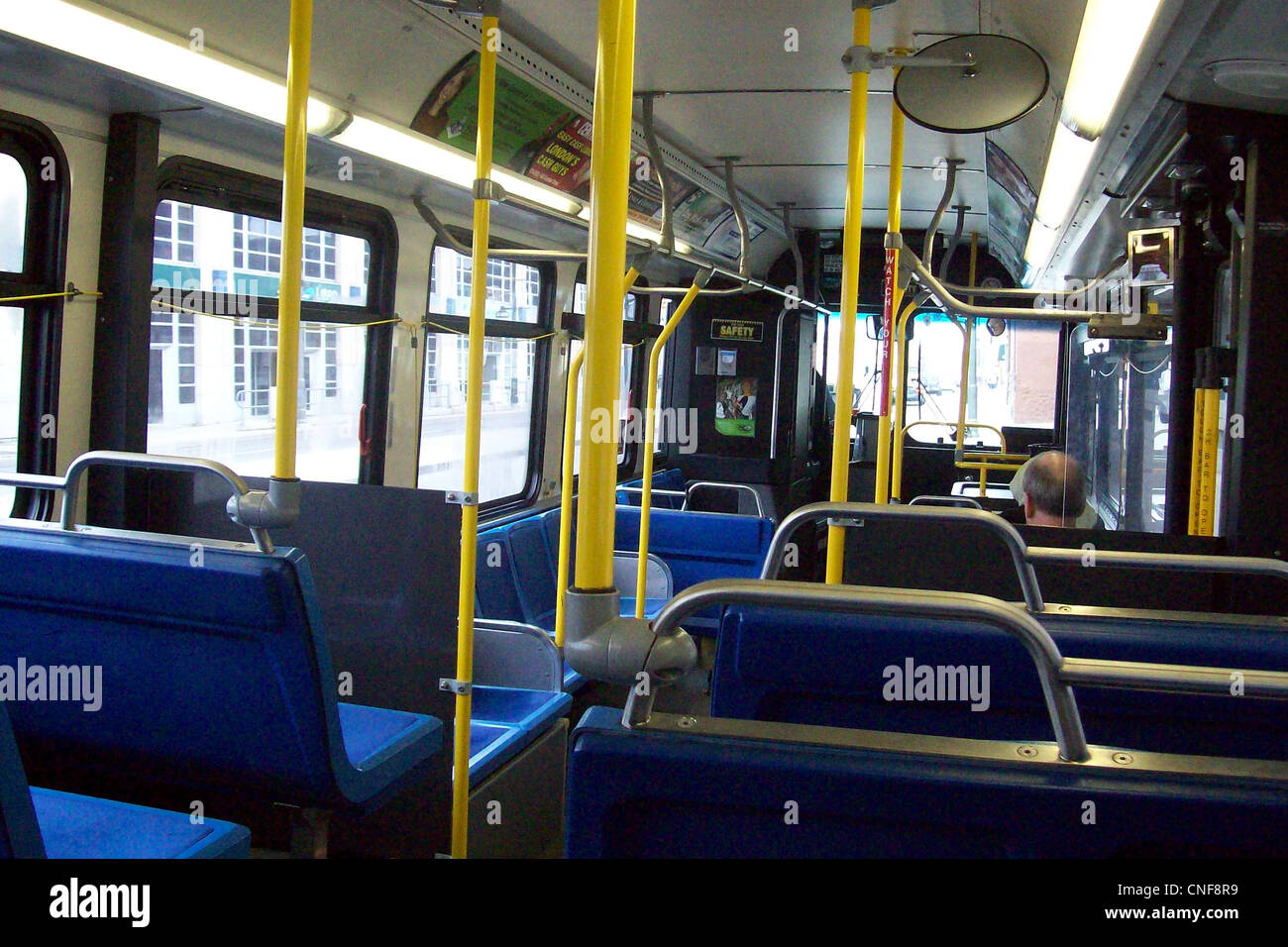 Inside of bus Banque de photographies et d’images à haute résolution ...