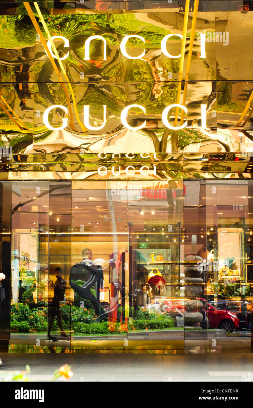 Un tir de Gucci store dans Orchard road de Singapour. Banque D'Images