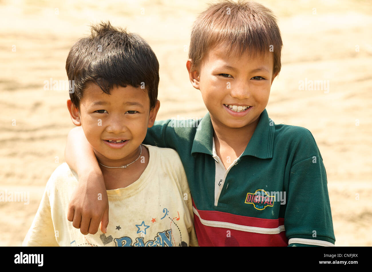 Enfants birmans. Les amis de la Birmanie Myanmar Banque D'Images