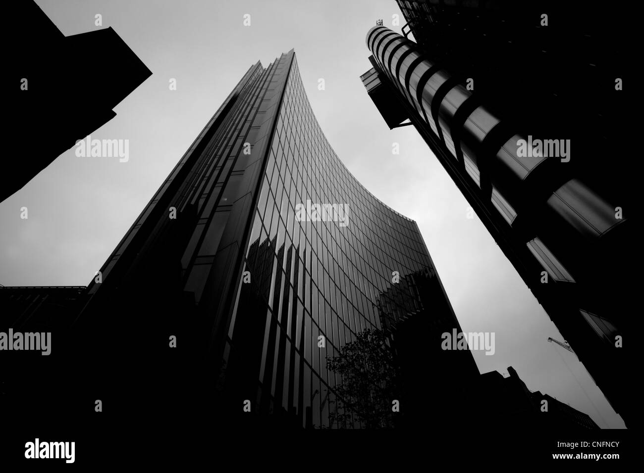 L'édifice Willis 51 rue de chaux et le bâtiment de la Lloyds de Londres. UK Banque D'Images