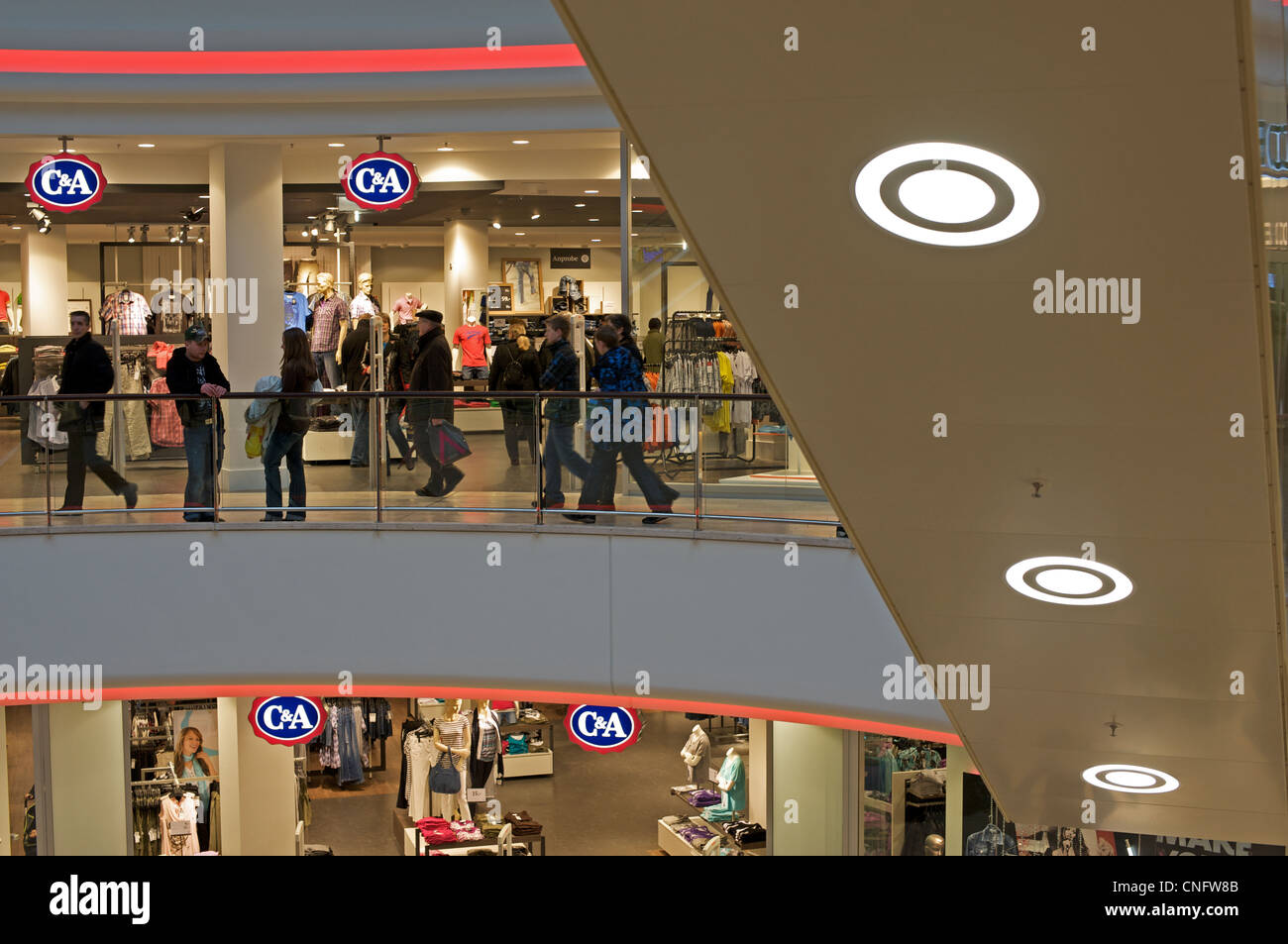 Magasin de vêtements C&A Allemagne Photo Stock - Alamy