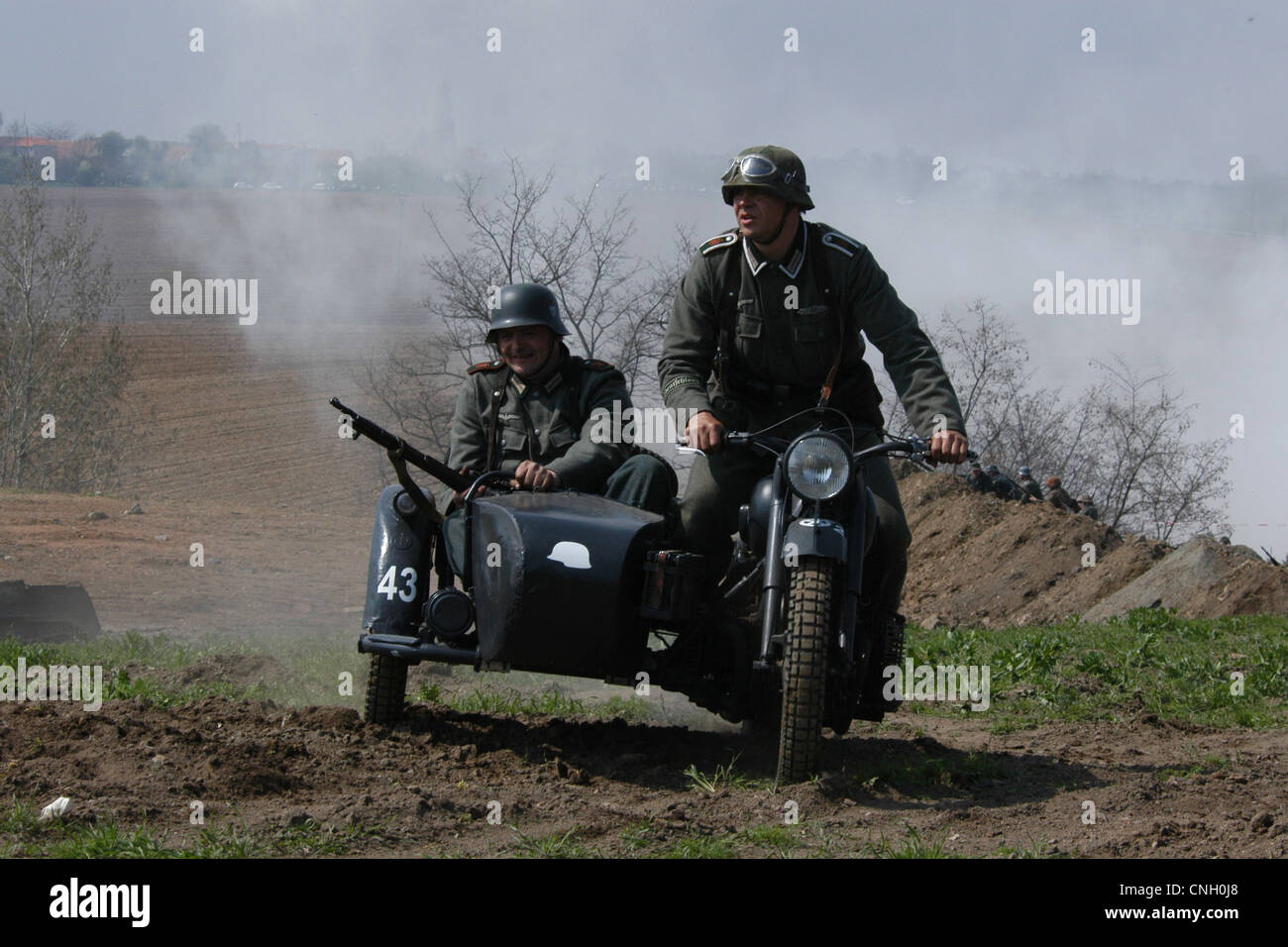 Les troupes motorisées nazies. Reconstitution de la bataille de Orechov (1945) dans la région de Orechov u Brna, République tchèque. Banque D'Images
