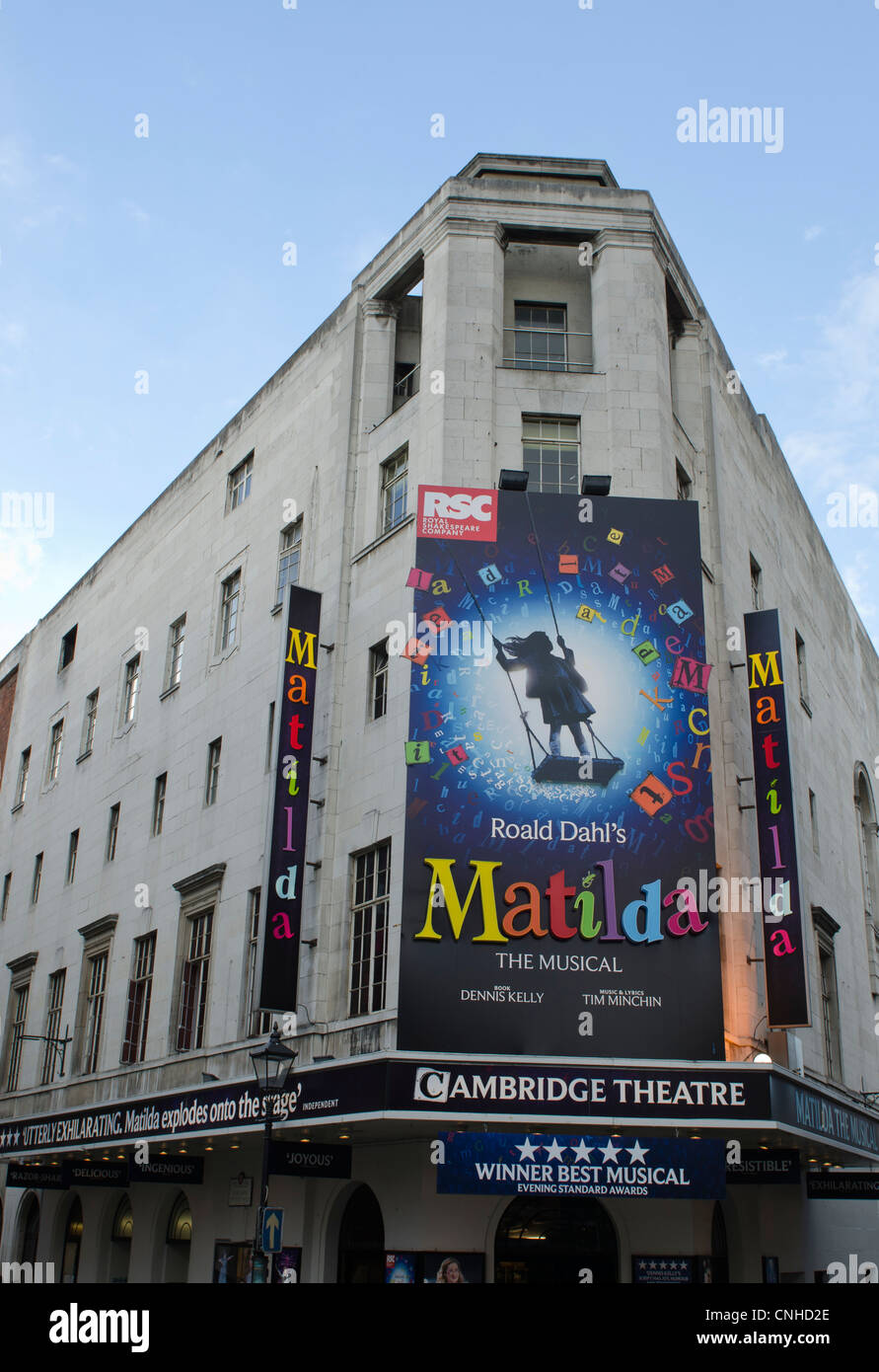 Matilda the Musical Cambridge Theatre, Earlham Street, London WC2 UK Banque D'Images