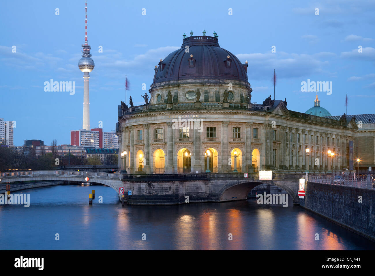 Musée de Bode et Fernsehturm, Berlin, Allemagne Banque D'Images