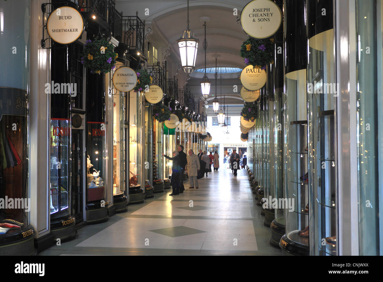 Le Piccadilly Arcade St James London Mayfair Banque D'Images