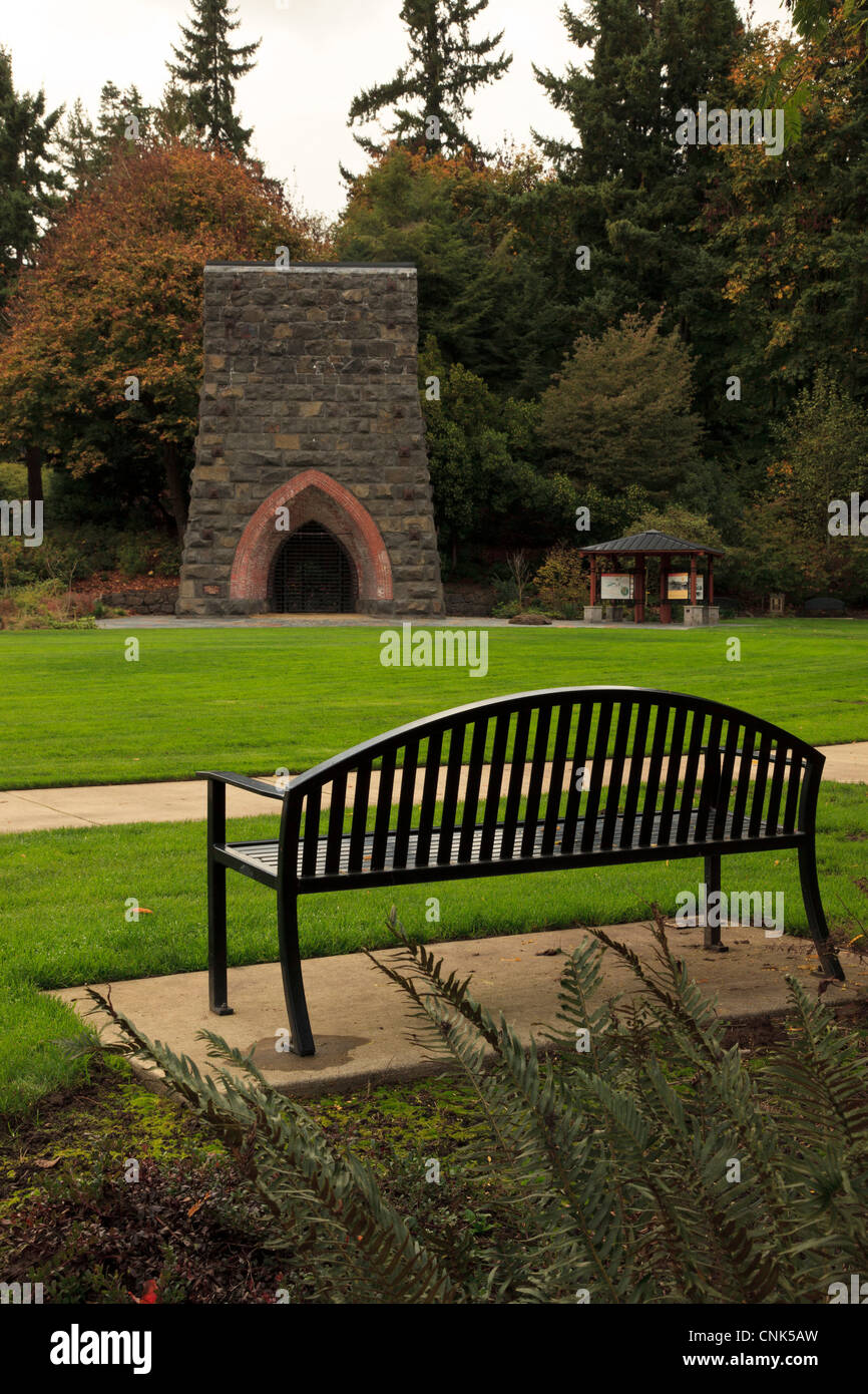 USA (Oregon), Lake Oswego, George Rogers Park, la première fournaise de fer sur la côte ouest Banque D'Images