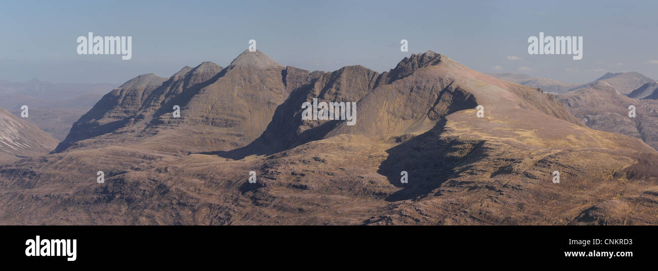 Panorama de montagne Liathach, dans Torridon, Wester Ross, les Highlands écossais Banque D'Images