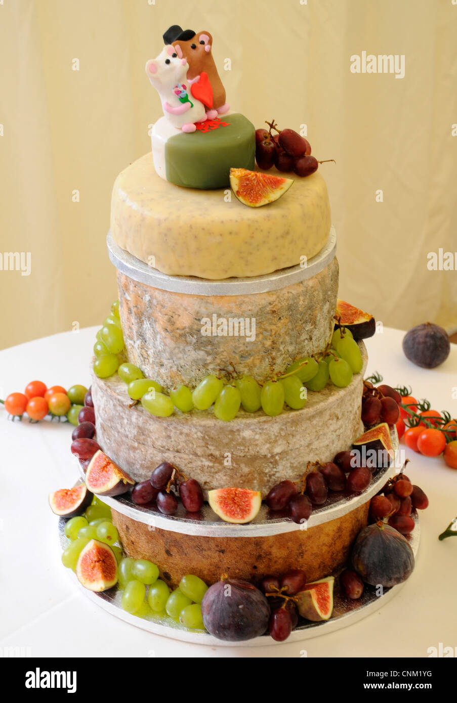 Célébration du fromage gâteau de mariage Banque D'Images