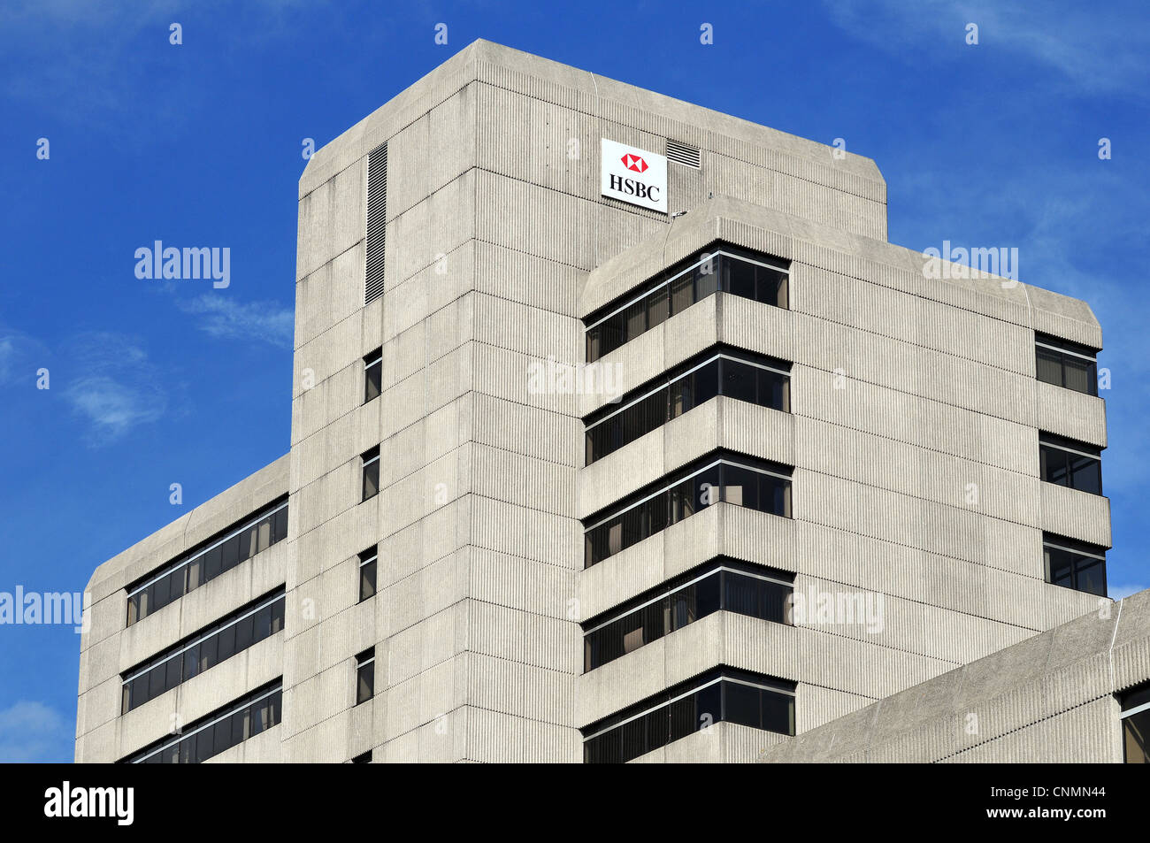 Bloc de bureau en béton avec le logo de la HSBC, dans le complexe de la porte de Nelson centre de Southampton, Hampshire, Royaume-Uni Banque D'Images