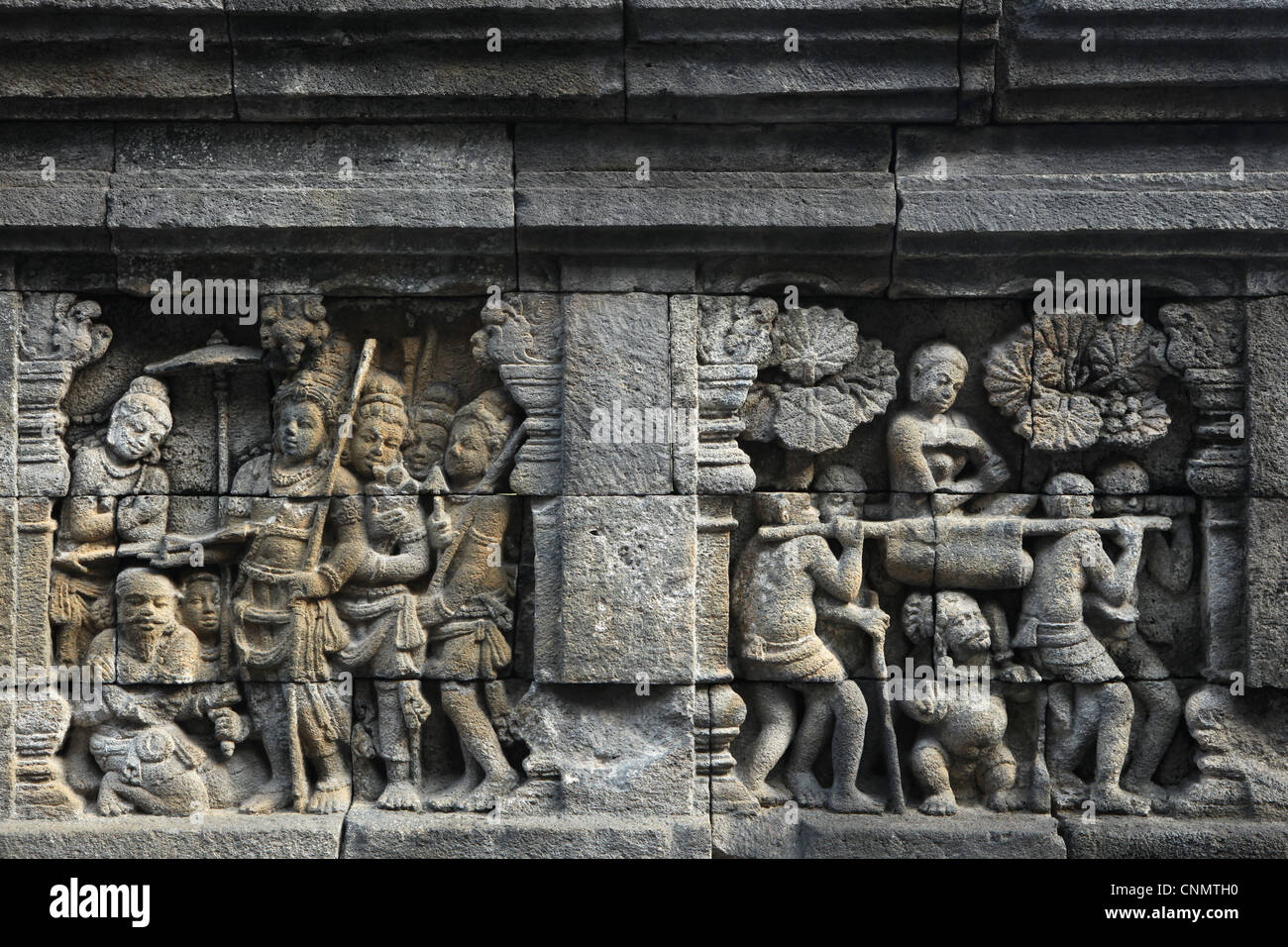 Bas-relief en pierre du Temple de Borobudur à Magelang, Central Java, Indonésie. Banque D'Images