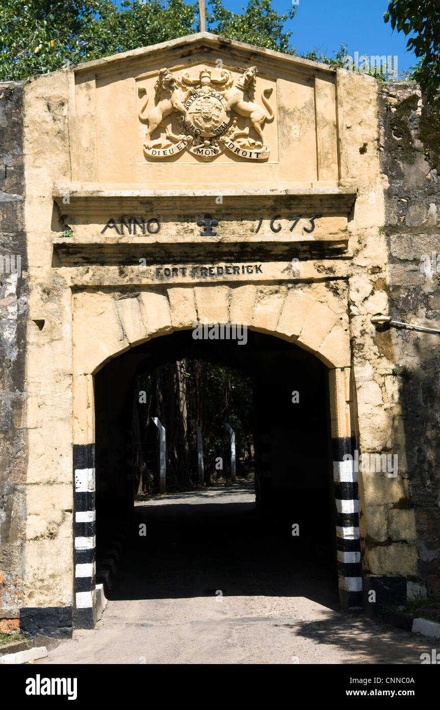 Entrée principale de la 17e siècle Fort Frederick de Trincomalee, Sri Lanka. Banque D'Images