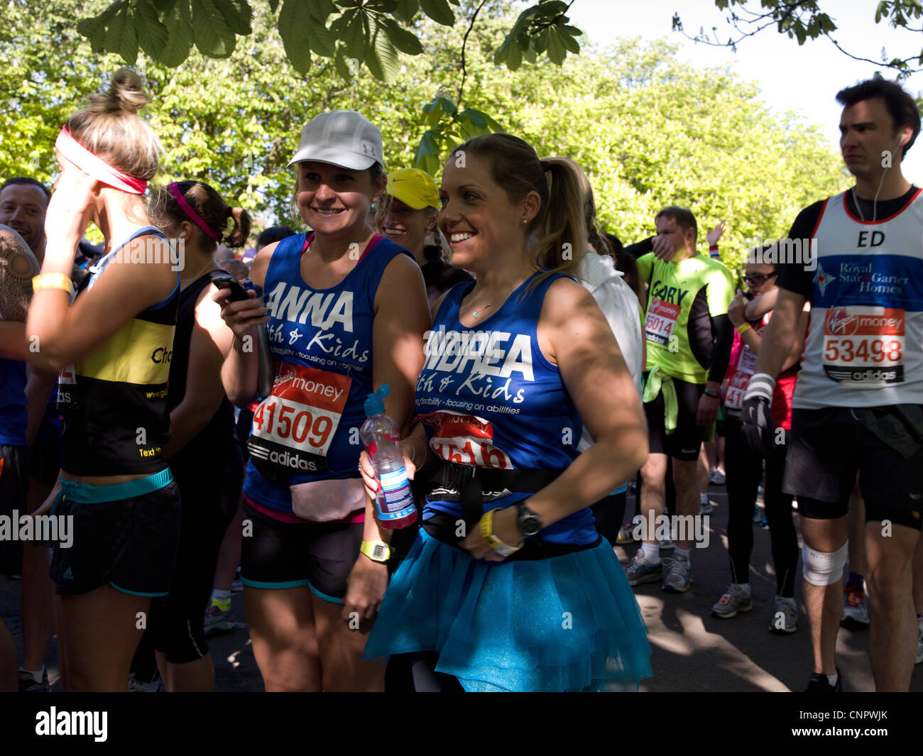 Londres UK, London Marathon 2012, les coureurs se préparent à commencer à Greenwich Park. Banque D'Images