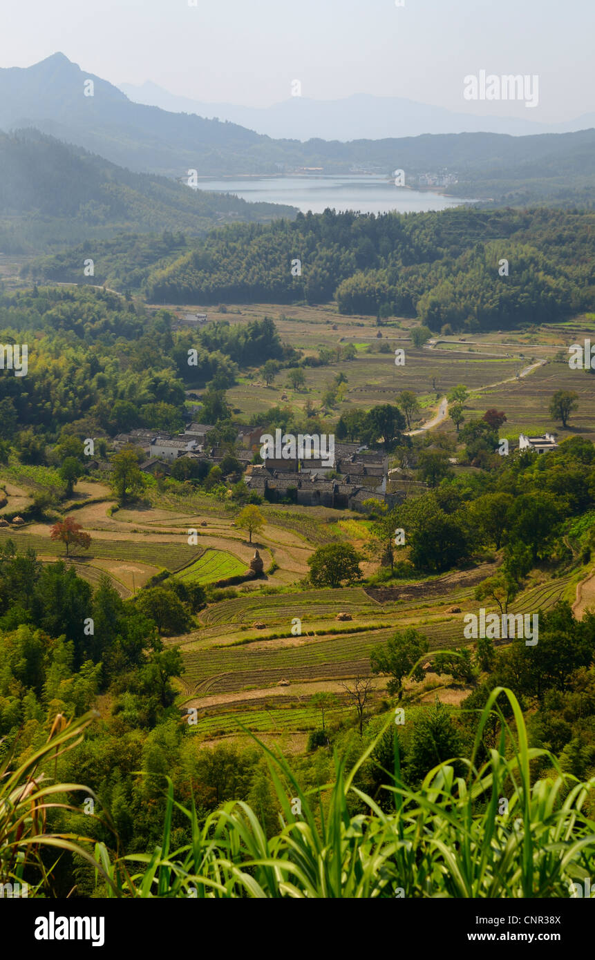 Xieli village près de Hongcun et le réservoir du lac Qishu dans la province de l'Anhui République populaire de Chine Banque D'Images