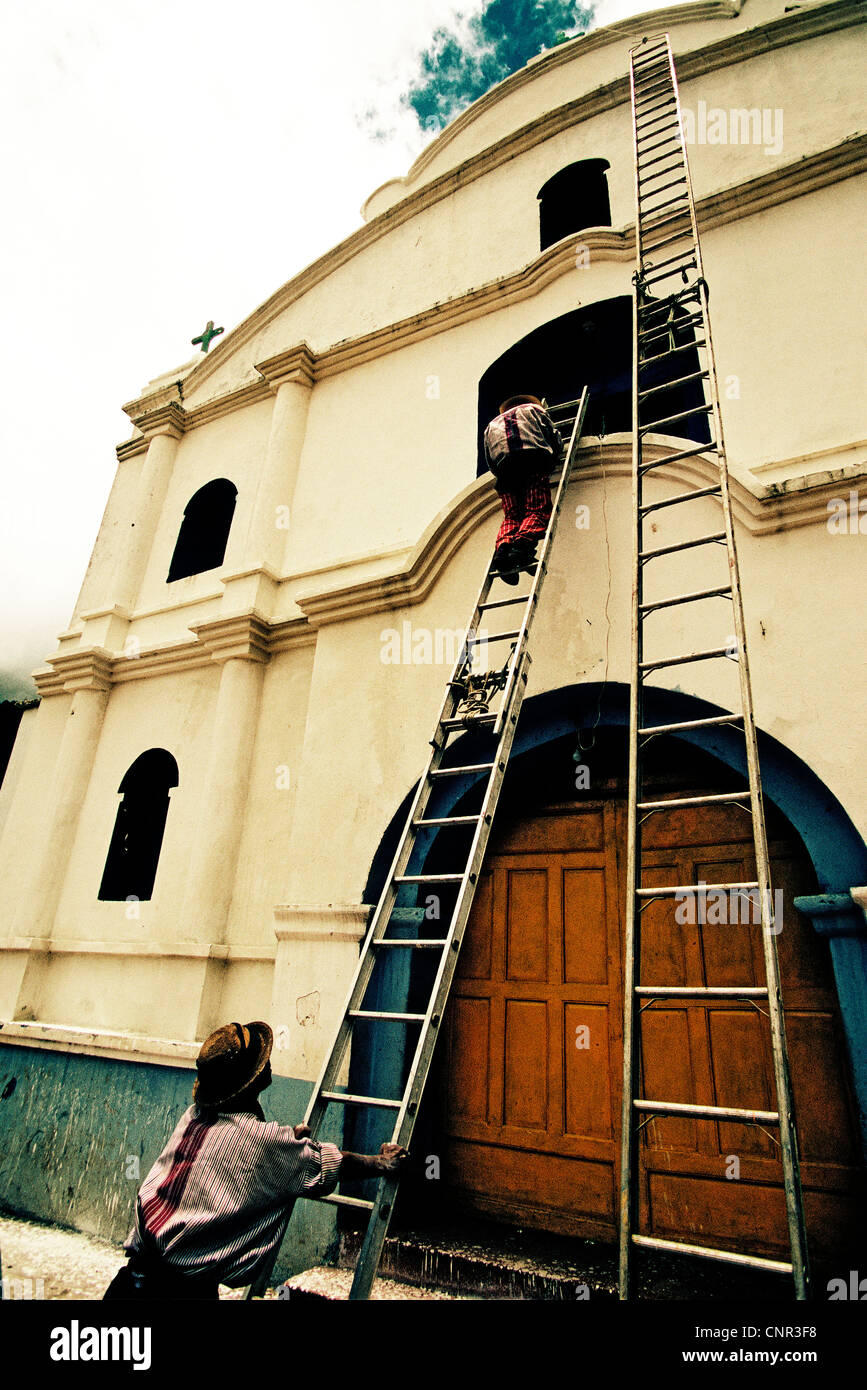 L'église de Todos Santos Cuchumatan. Banque D'Images