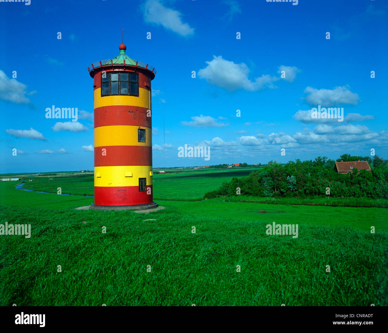 Leuchtturm près de Pilsum, ALLEMAGNE, Basse-Saxe, Frise Orientale, Pilsum Banque D'Images