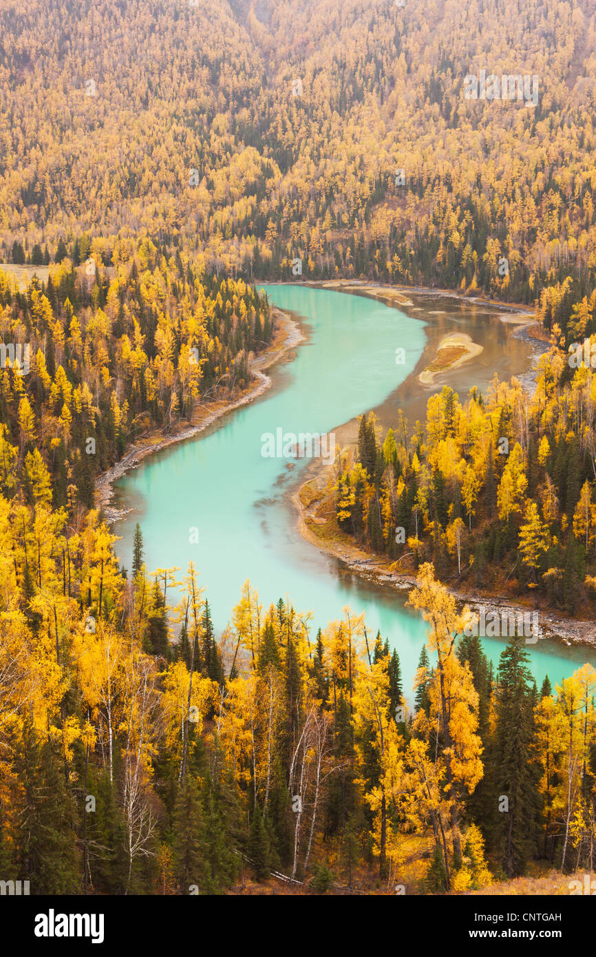 Chine,Géographie Physique,personne ne，，，l'extérieur de l'eau jour，，，ciel nature scenics，，，terrestres lac Badlands,photographie,Phenomeno naturelles Banque D'Images