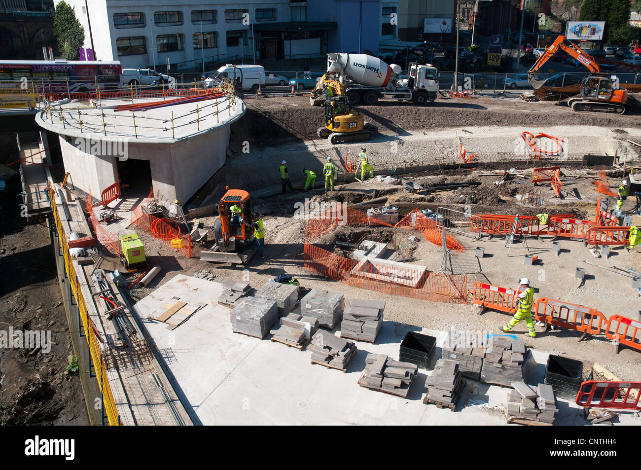 Le développement du domaine public Greengate en construction, Chapel Street, Salford, Manchester, Angleterre, Royaume-Uni. Banque D'Images