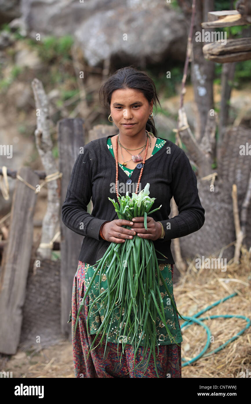 Tamang woman traditional dress Banque de photographies et d???images ??