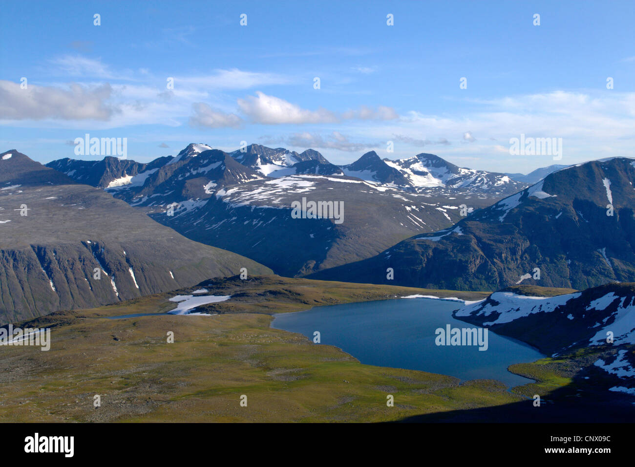 Lac de montagne avec des glaciers, la Suède, la Laponie, Sarek National Park Banque D'Images