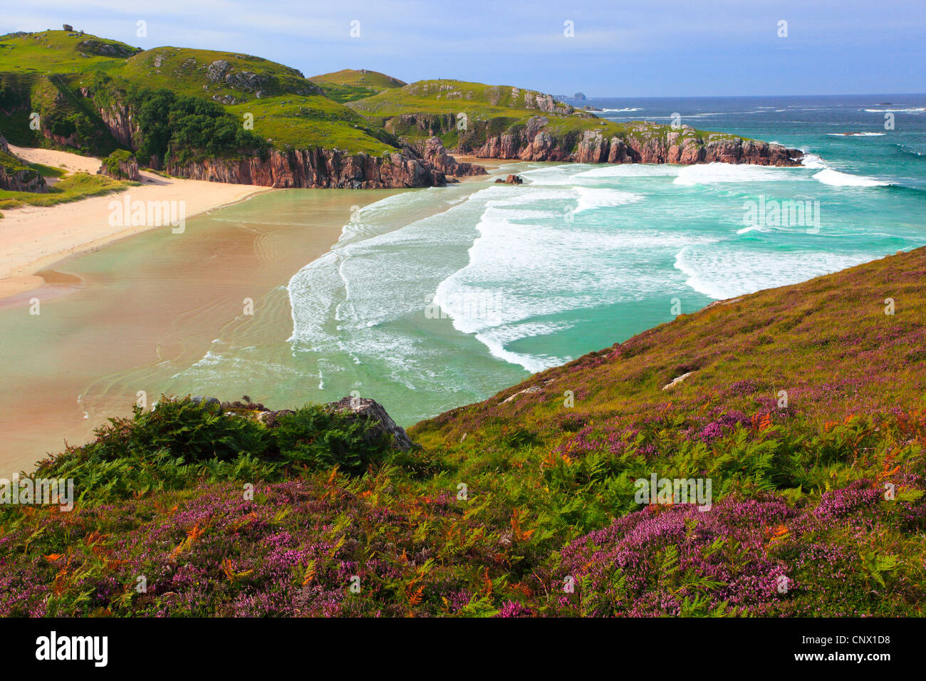 Plage de sable fin dans une baie près de Durness, Royaume-Uni, Ecosse, Sutherland Banque D'Images