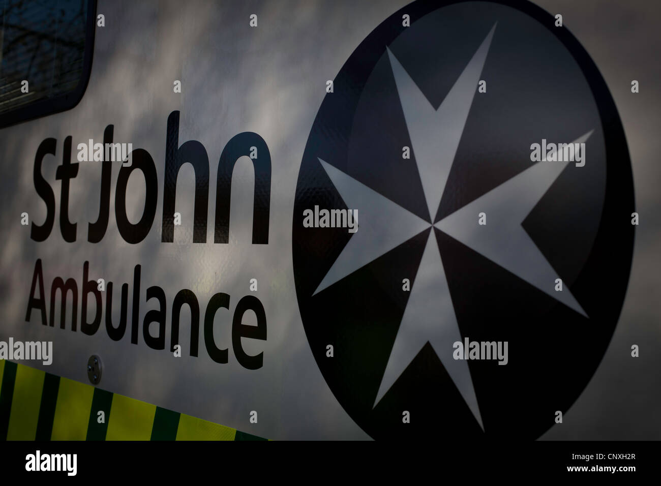 Nouveau logo de l'Ambulance St-Jean Banque D'Images