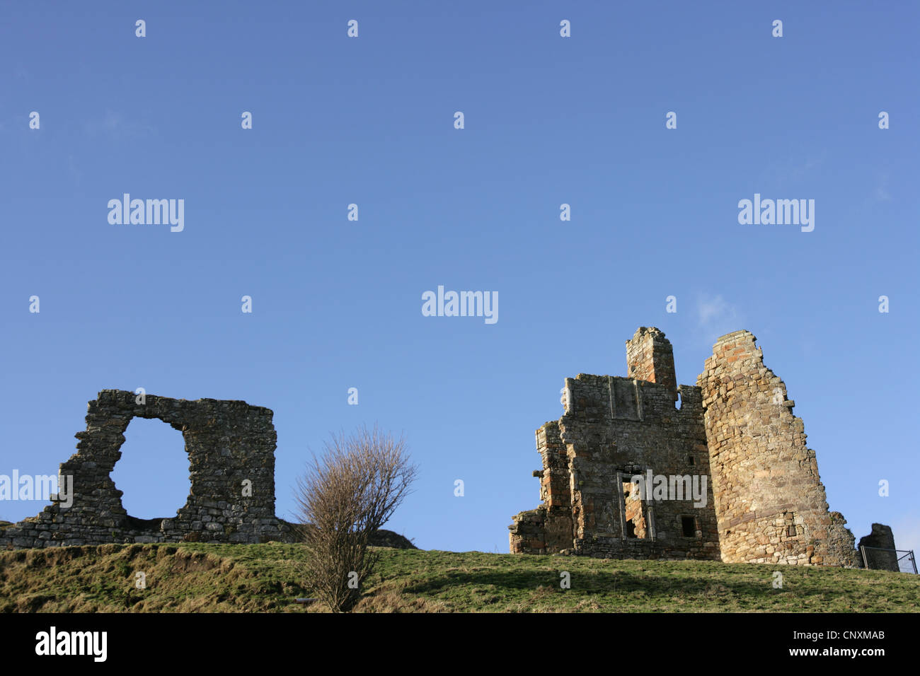 Château de Newark près de St Monans Fife en Écosse. Banque D'Images