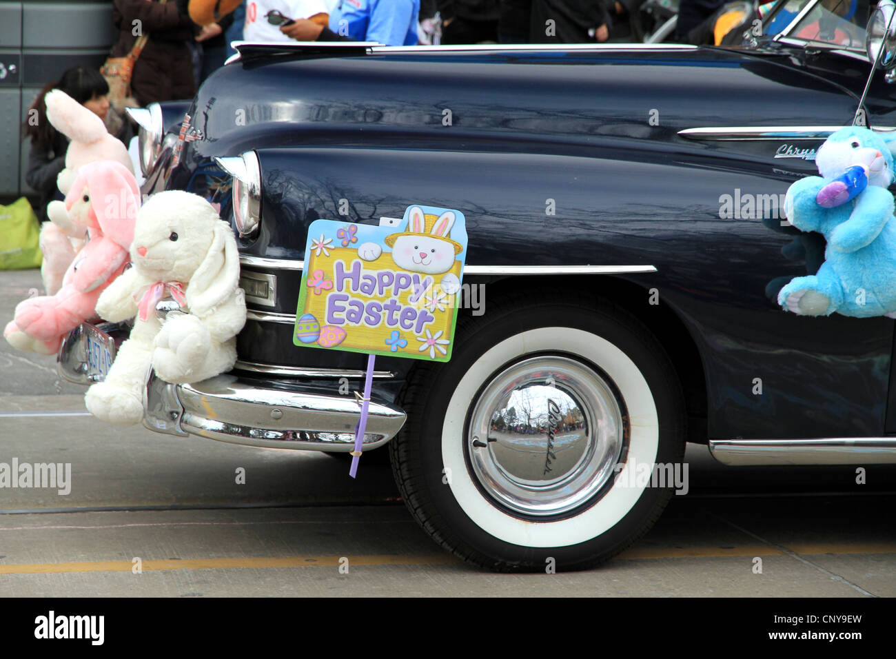 Une vieille Cadillac durant la parade de Pâques 2012 à Toronto Banque D'Images