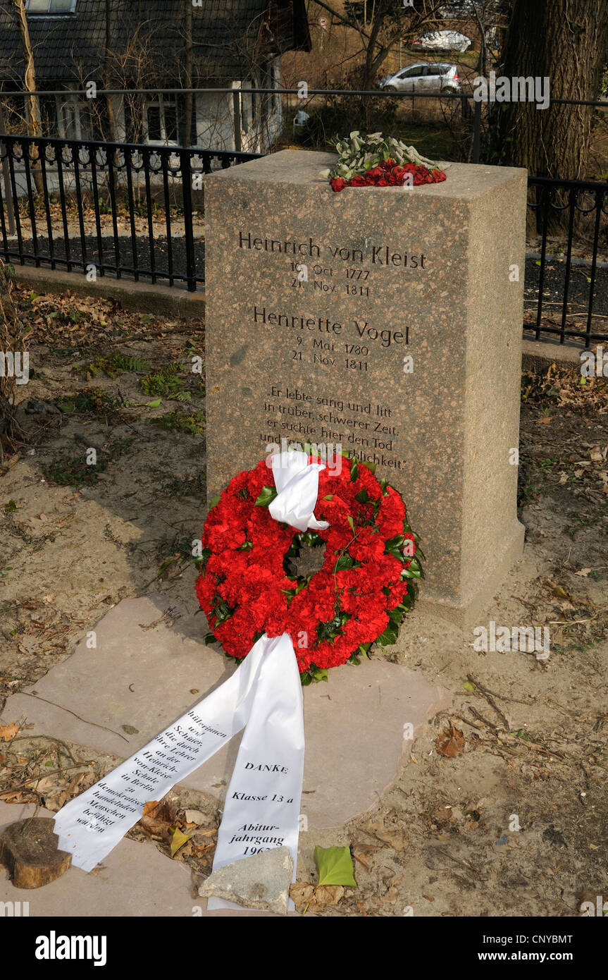 Tombe du poète et dramaturge allemand Heinrich von Kleist, 1777-1811, restauré, rénové, Wannsee, Berlin, Germany, Europe Banque D'Images