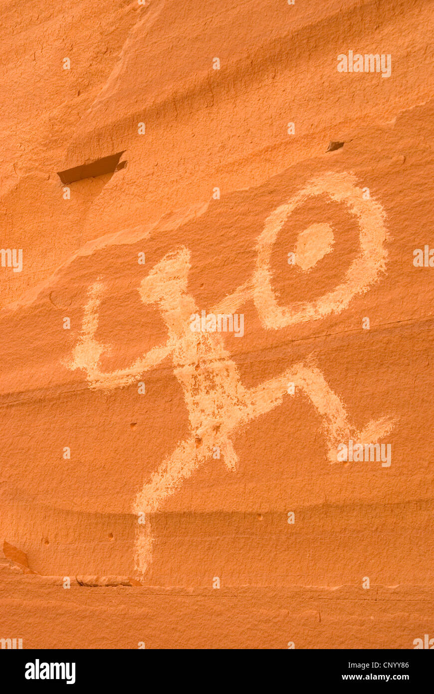Le pictogramme du guerrier à Defiance House, Glen Canyon National Recreation Area, le Lac Powell, Utah Banque D'Images