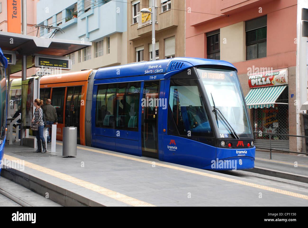 Ténérife tramway à une centrale de Santa Cruz de Tenerife, Canaries, Espagne Banque D'Images