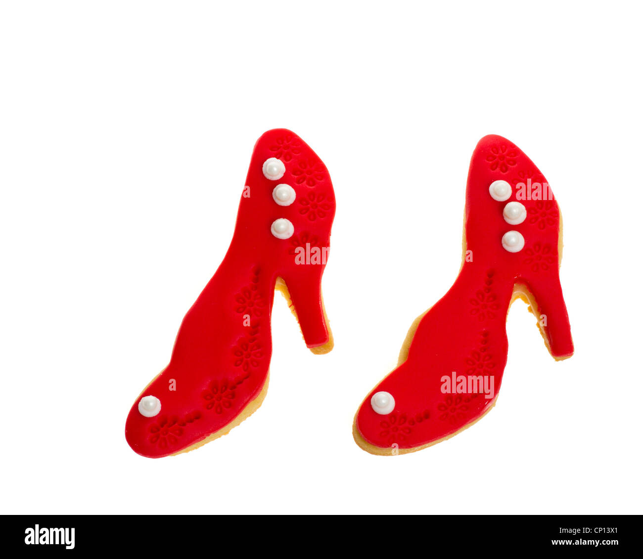 Une paire de chaussure rouge décoré cookies Banque D'Images