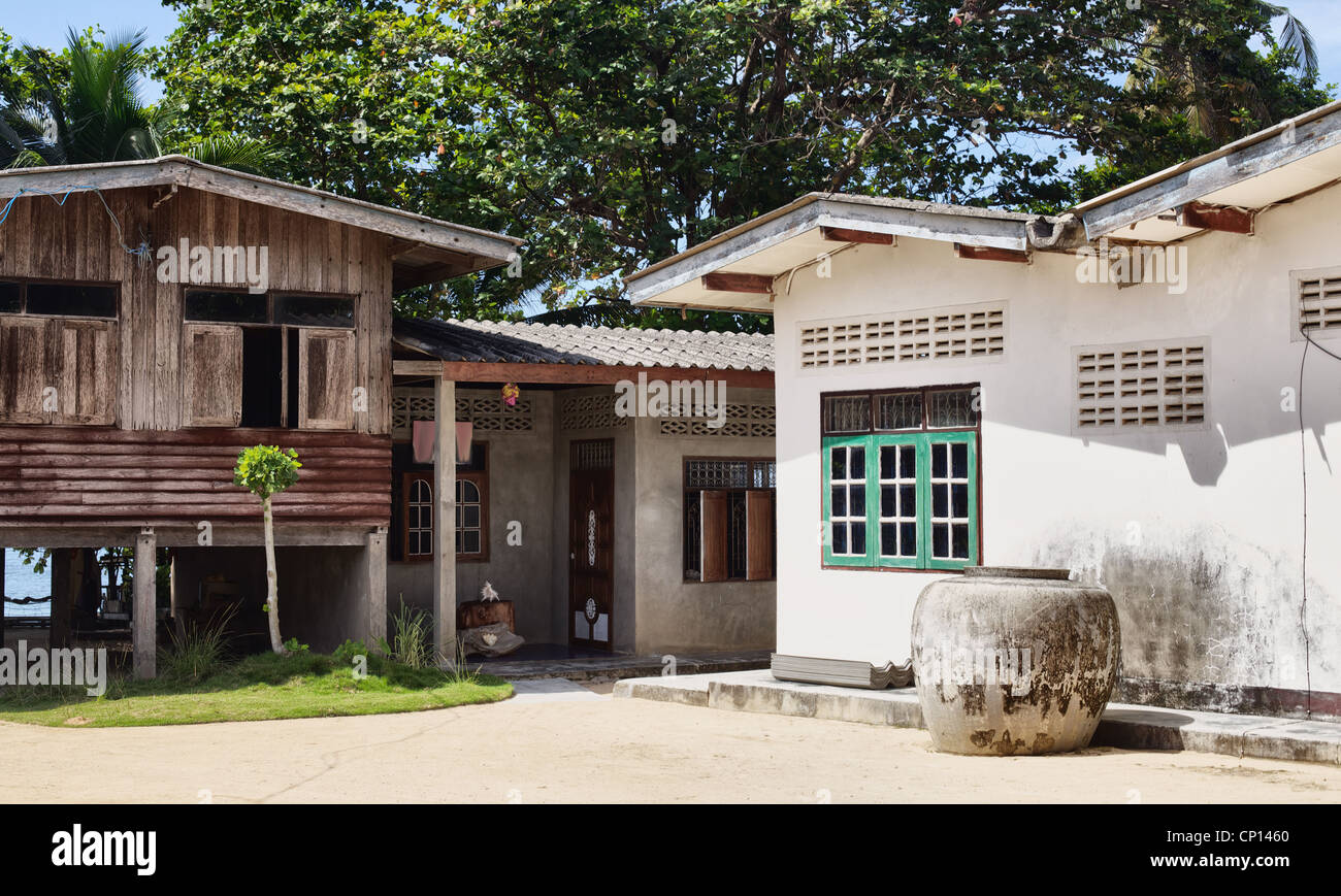 Maison de village rural de Krabi, sud de la Thaïlande Banque D'Images