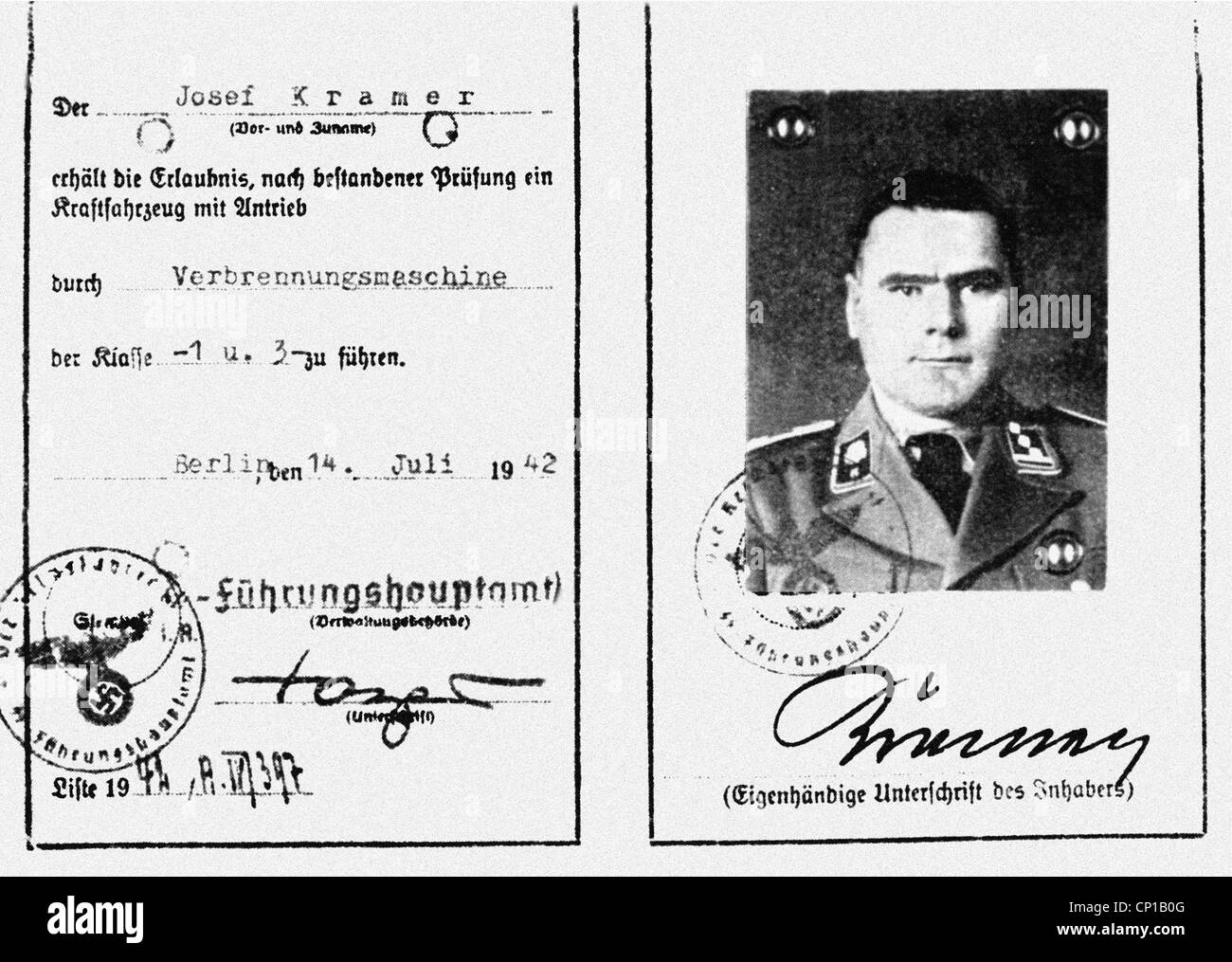 Kramer, Josef, 10.11.1906 - 13.12.1945, officier allemand des SS, commandant du camp de concentration de Bergen-Belsen 1944 - 1945, son permis de conduire, délivré à Berlin, 14.7.1942, avec photo de passeport, Banque D'Images