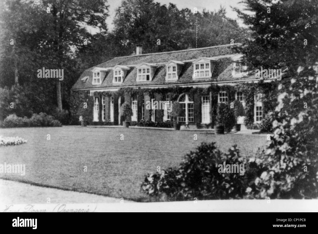 William II, 27.1.1859 - 4.6.1941, empereur allemand 15.6.1888 - 9.11.1918, exil, Huis Doorn, orangerie, vue extérieure, Pays-Bas, 1930, Banque D'Images