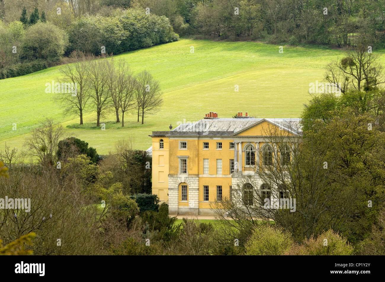 Une vue de West Wycombe Park et le parc d'une propriété du National Trust, l'image réalisée à partir d'une voie publique. Banque D'Images