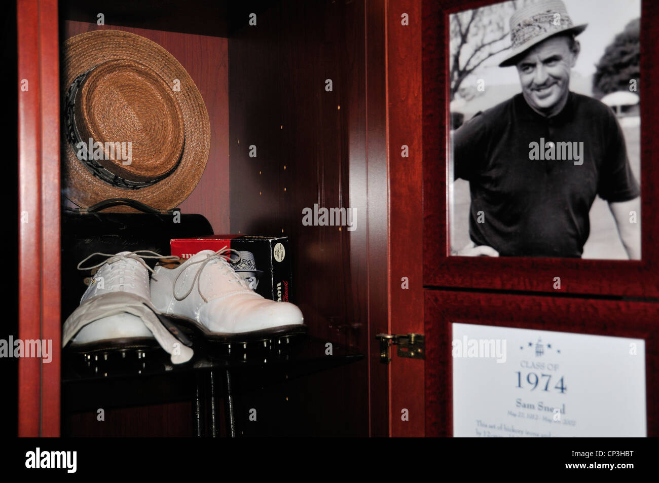 Casier au World Golf Hall of Fame contenant des souvenirs de la carrière de Sam Snead Banque D'Images