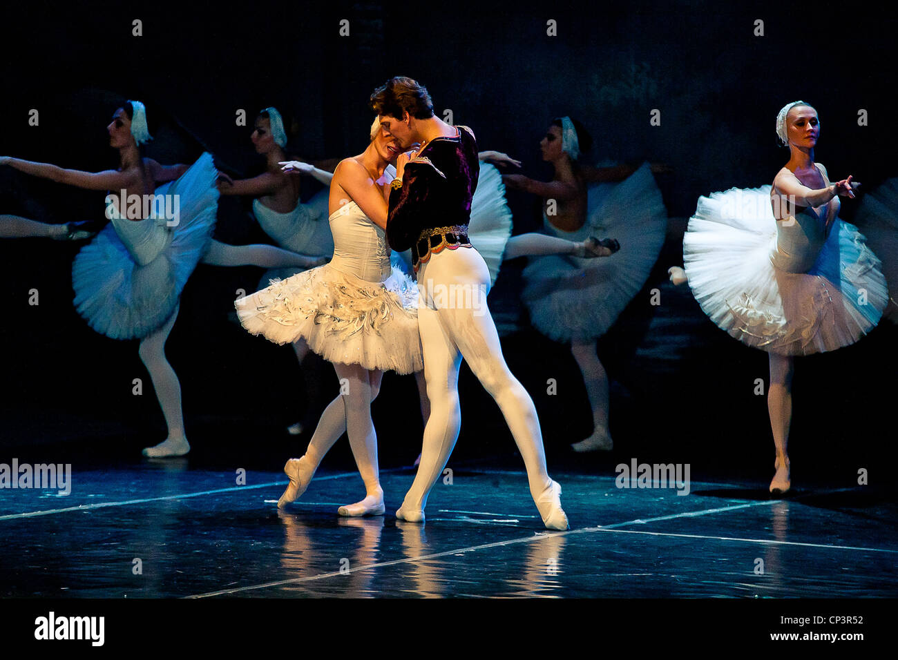 Tour du grand ballet classique - Stars du Saint-pétersbourg Ballet Theatre. Banque D'Images