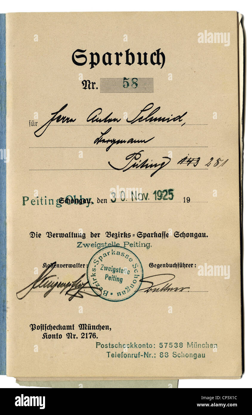 Argent / finance, banques, livre d'épargne, banque d'épargne Schongau, bureau de district de Poriting, Bavière, Allemagne, émis au mineur Anton schmid de Poriting, 30.11.1925, page 1, livre de banque, livres bancaires, livres de banque d'épargne, enregistrer, épargne, XXe siècle, institution de crédit, institution financière, banque d'épargne, caisses d'épargne, années 1940, 40, historique, historique, sceau, signature, signature, écriture manuscrite, signature, signature Écrits à main, manuscrits, propriétaires, propriétaires, années 1920, droits additionnels-Clearences-non disponibles Banque D'Images