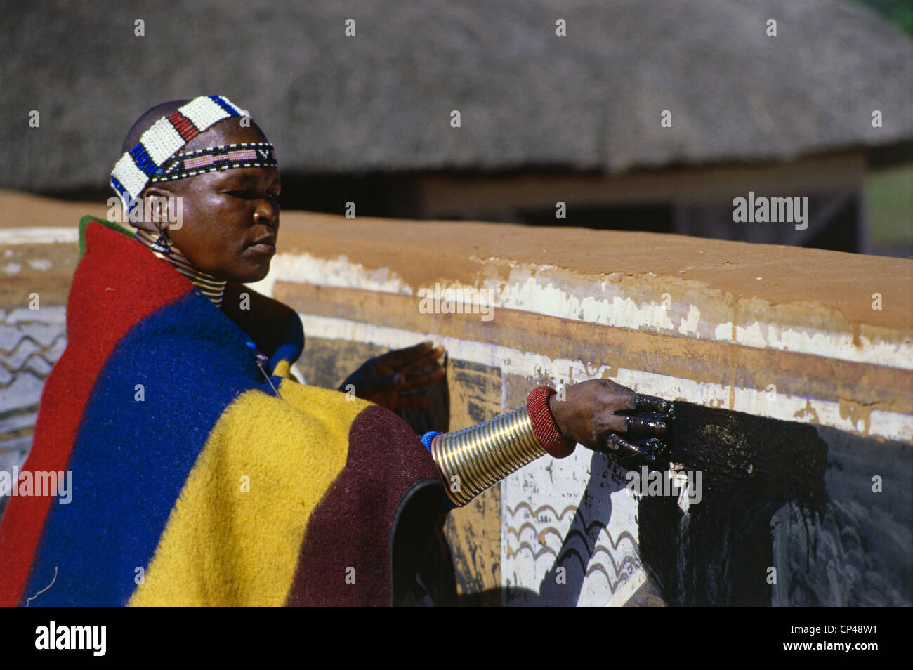 Afrique du Sud - Rhône-Alpes - Botshabelo, Ndebele village. Des décorations murales. Banque D'Images