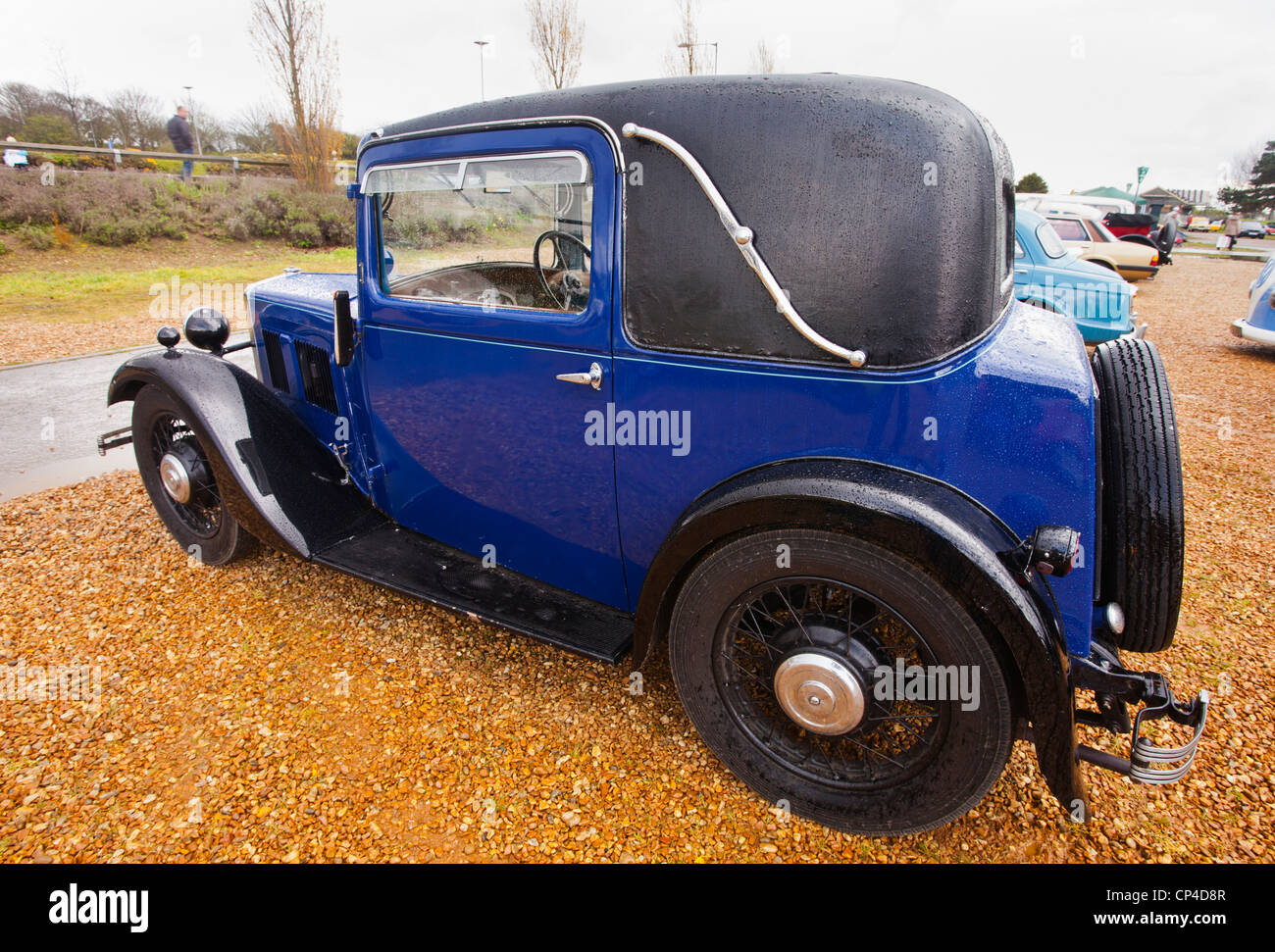 Voiture classique. 10 Morris est le badge du radiateur. Banque D'Images